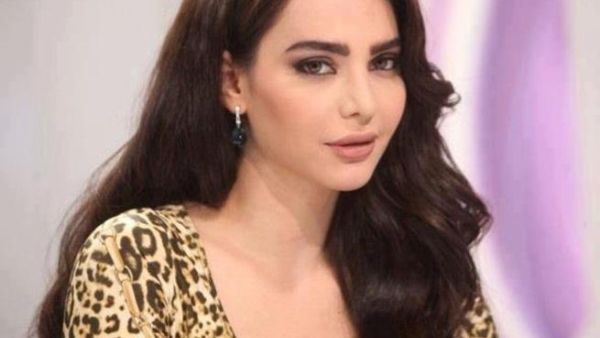 الفنانة اللبنانية قمر