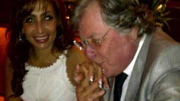 Hussein Fahmy with his 6th wife - she's from Saudi Arabia! (Image: Facebook)