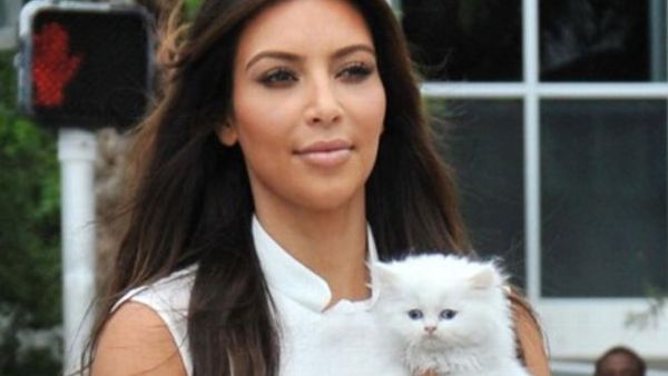 النجمة الأميركية كيم كاردشيان النجمة الأميركية كيم كاردشيان