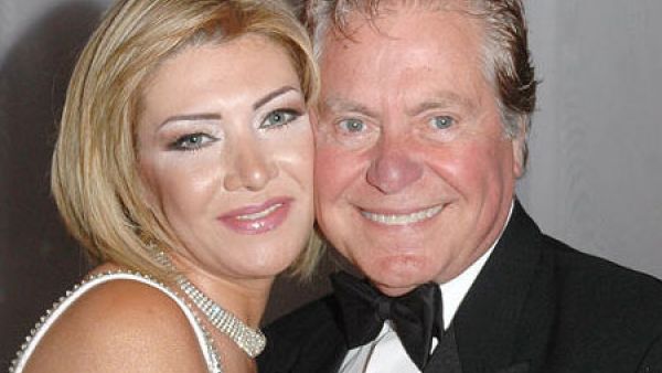 Liqa and her ex-husband Fahmy still feuding over the large sum of money he owes her. (Gololy)