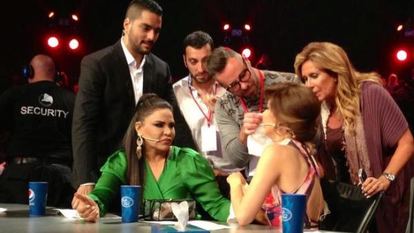 بكاء نانسي عجرم في عرب ايدول 2