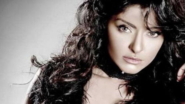 Ola Ghanem is ready to play another dark beauty - Cleopatra!