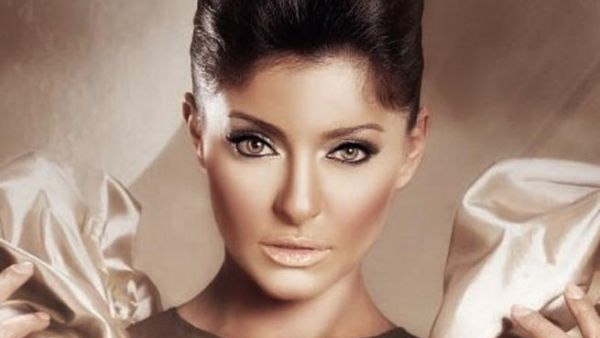 الفنانة علا غانم