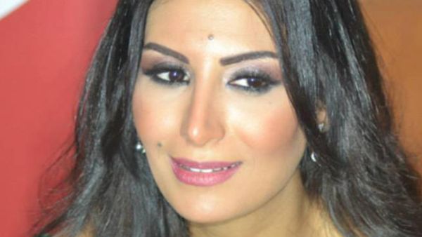 الفنانة رويدا عطية