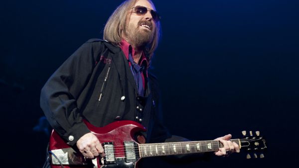 Tom Petty performing. (Jack Fordyce / Shutterstock.com)