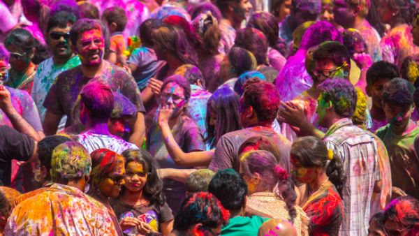 Another Indian celebration: Holi. (Kertu / Shutterstock.com