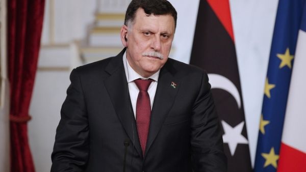 سأل السراج عن البديل لدى من يعترضون على مثل هذه اللقاءات مع حفتر