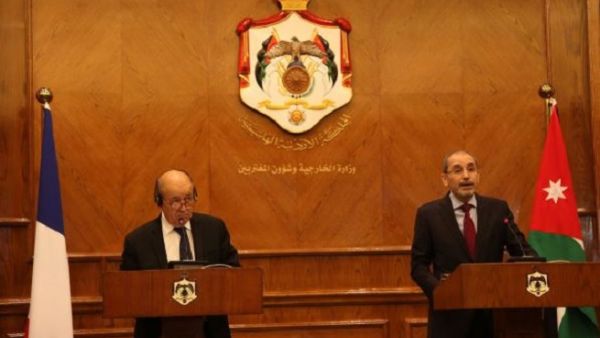Jordanian Foreign Minister Ayman Safadi with French Minister of Europe and Foreign Affairs Jean-Yves Le Drian. (KUNA)