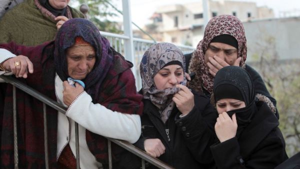 الجيش الإسرائيلي يقتل فلسطينيا بحجة محاولته طعن مستوطن
