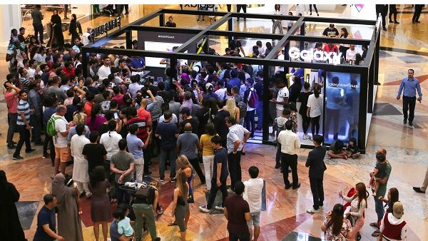 The Galaxy Studio is located in the Central Galleria at the Mall of the Emirates. 