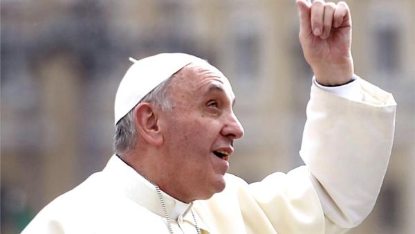 As Lebanon's garbage piles grow higher, is there inspiration to be found in the Catholic world's trail-blazing Pope Francis?  (AFP/Filippo Monteforte)
