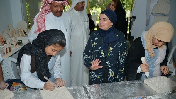The workshop aims to develop the skills of students in the handicrafts field as well as provide a deeper understanding of the Kingdom’s tradition in order to raise a new generation of craftsmen. 
