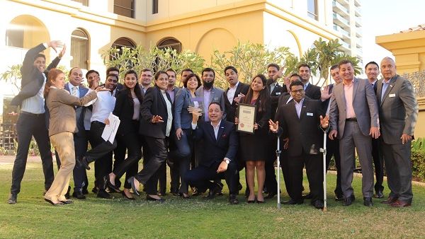HSW wins UAE Business Awards HSW wins UAE Business Awards