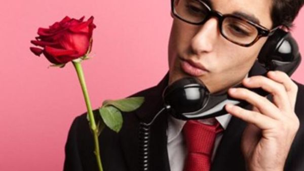 4 إشارات على أنه زير نساء