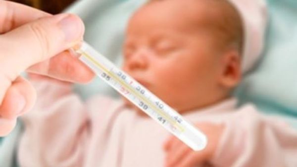 ماذا تعرفي عن حمى الأطفال؟