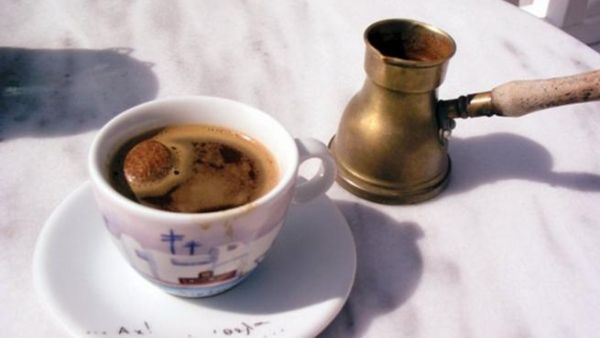 القهوة اليونانية تطيل الحياة
