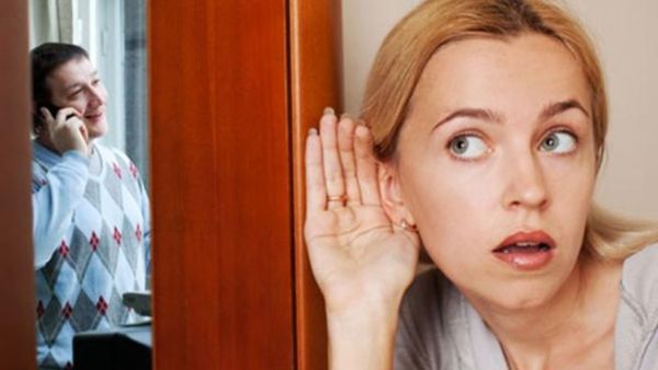 الغيرة المفرطة مرض يمكن أن يهدم اقوى العلاقات العاطفية. 