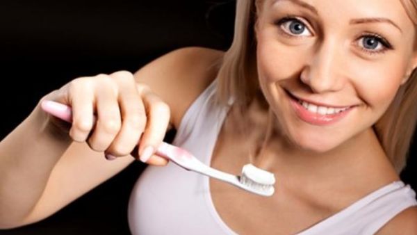 العناية بالأسنان أثناء الحمل شرط أساسي للحصول على حمل آمن
