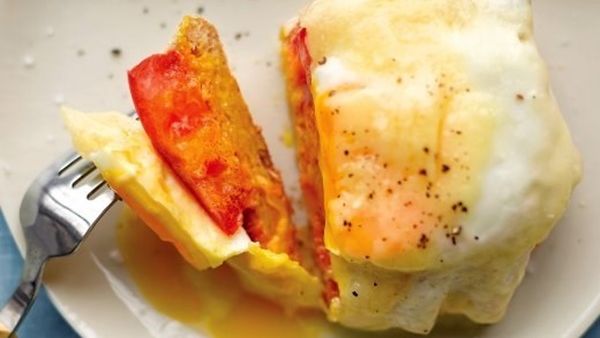 ساندويتش البيض والطماطم