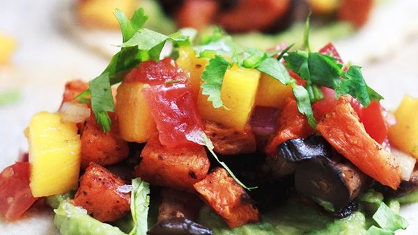 صلصة البطاطا الحلوة بالمشروم والمانجا للتاكو