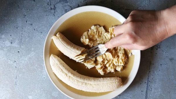 مقشر الموز الفعال لبشرة نضرة