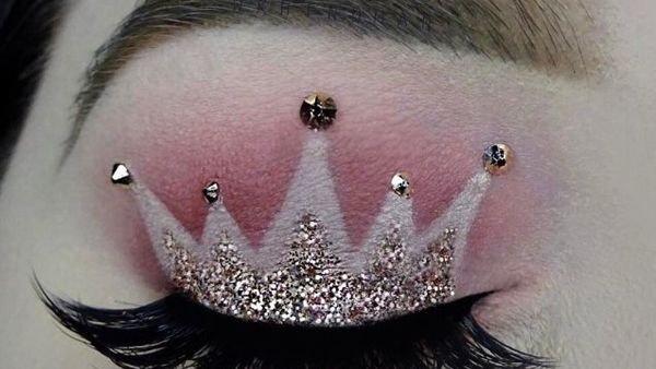  إطلالة كالأميرات