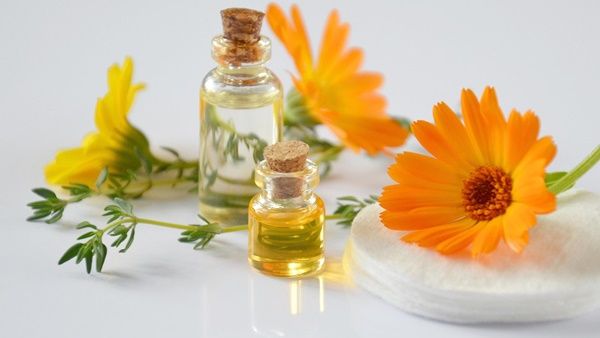 3 عطور لعلاج الصداع