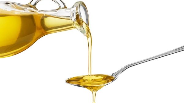 ما تفسير الحلم بالزيت في المنام؟