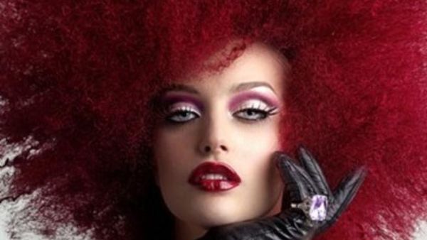 صورة تعبيرية لشعر كثيف 