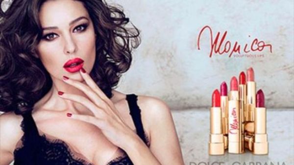 مونيكا بيلوتشي سفيرة الجمال لدى دولتشي أند غابانا