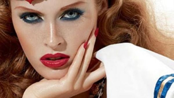 مجموعة ماكياج MAC الجديدة تبحر في أعالي البحار