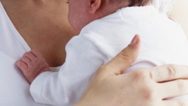 تضاعف نسبة موت الأمهات عند الولادة