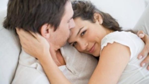 العشاق لا يشمون رائحة الفم الكريهة لأحبائهم