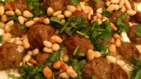 فتة اللحم بالحمص فتة اللحم بالحمص