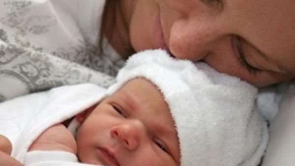 الأطفال اجمل هدية ويجب أن تهتمي بصحتهم وصحتك في المرحلة الاولى