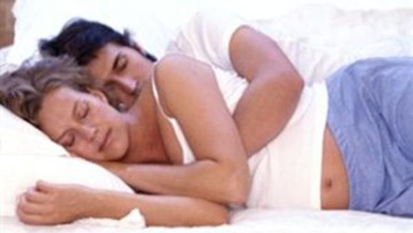 رُبع الأزواج والزوجات لا يمارسون الجنس أثناء الثلث الأول من الحمل