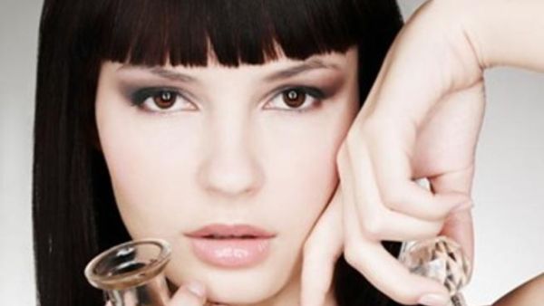 كيف تستعملي عطرك لترك بصمة شخصية؟