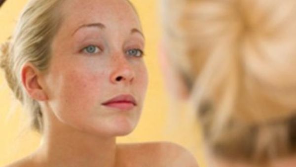 9 نصائح هامة عند استعمال مستحضرات التجميل