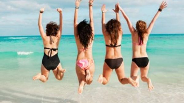 3 نصائح لتظهري جميلة في ثوب السباحة