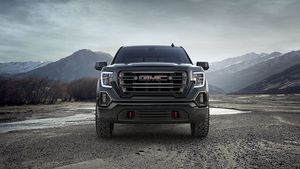 the Sierra AT4 delivers a unique formula of authentic off-road capability and innovative technology paired with premium refinement and a bold appearance expected from GMC.