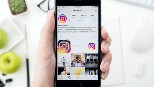 You will now be able to book a table or squeeze in a trim at a local barber with simple clicks on the Instagram app.
 (Shutterstock)