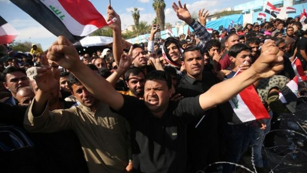 Supporters of Muqtada al-Sadr protest outside Baghdad's Green Zone. (AFP/File) 