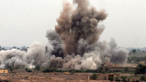 US airstrike on Iraqi city of Fallujah, 2004 (Wikimedia Commons, image used for illustrative purposes only)