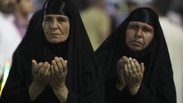 تقدر وزارتا التربية والتعليم العالي والبحث العلمي العراقيتين عدد الشهادات المزيفة بأكثر من 30 ألف شهادة