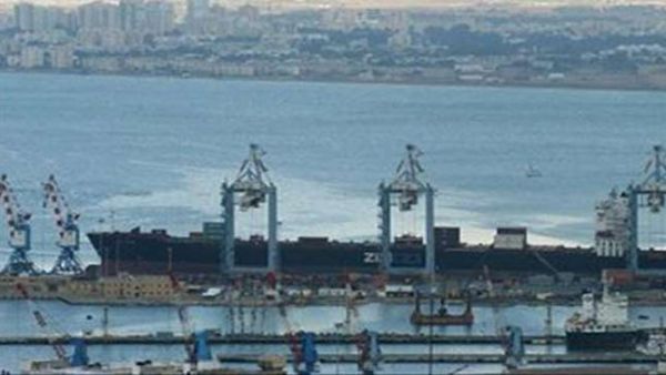 الهدف من الجدار هو منع أي عملية تسلل إلى الشواطئ الإسرائيلية عند خليج إيلات