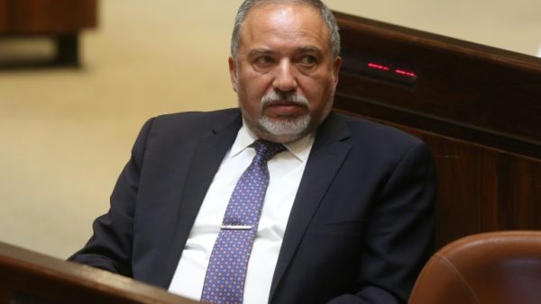 Israel’s Minister of Defense Avigdor Lieberman rejects UN and EU calls to Investigate Israeli army’s violent suppression of Palestinians in Gaza. (AFP/ File Photo)