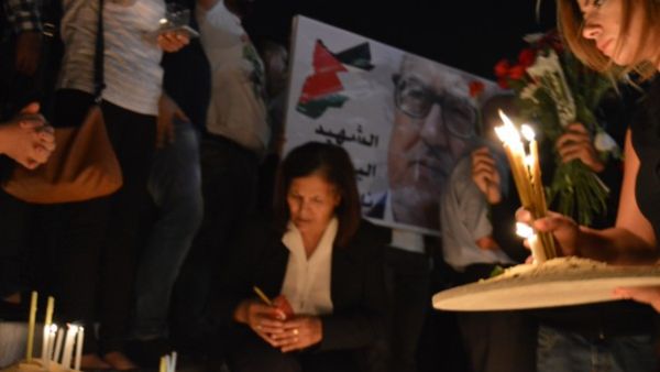 Protesters at a vigil held Monday night for Nahed Hattar at the site of his murder (Al Bawaba/Bethan Staton)