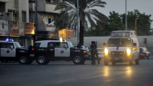 Saudi policemen stand guard at the site of a suicide bombing on July 4, 2016 near the American consulate in Jeddah, the first of three attacks across the country within 24 hours. (AFP/Stringer) Saudi policemen stand guard at the site of a suicide bombing on July 4, 2016 near the American consulate in Jeddah, the first of three attacks across the country within 24 hours. (AFP/Stringer)