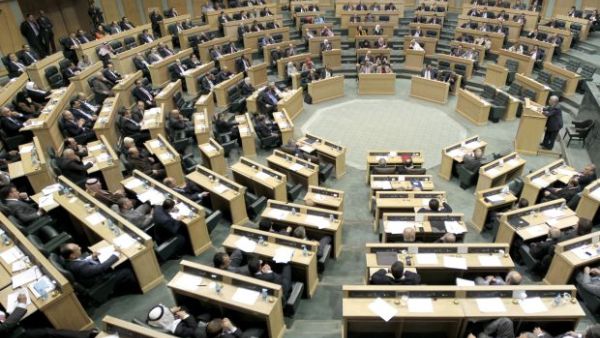 أقرت الحكومة الأردنية مشروع القانون المعدل لضريبة الدخل بعد مشاورات استمرت 10 أيام
