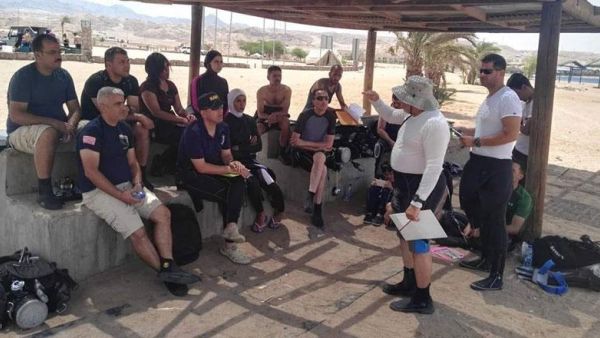 Participants in the programme receive comprehensive training on species identification and diving, among others. (JREDS)